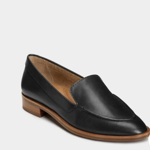 NIB Aerosole Comfortable Women's Loafer in Black Genuine Leather Size 5 - Picture 1 of 8